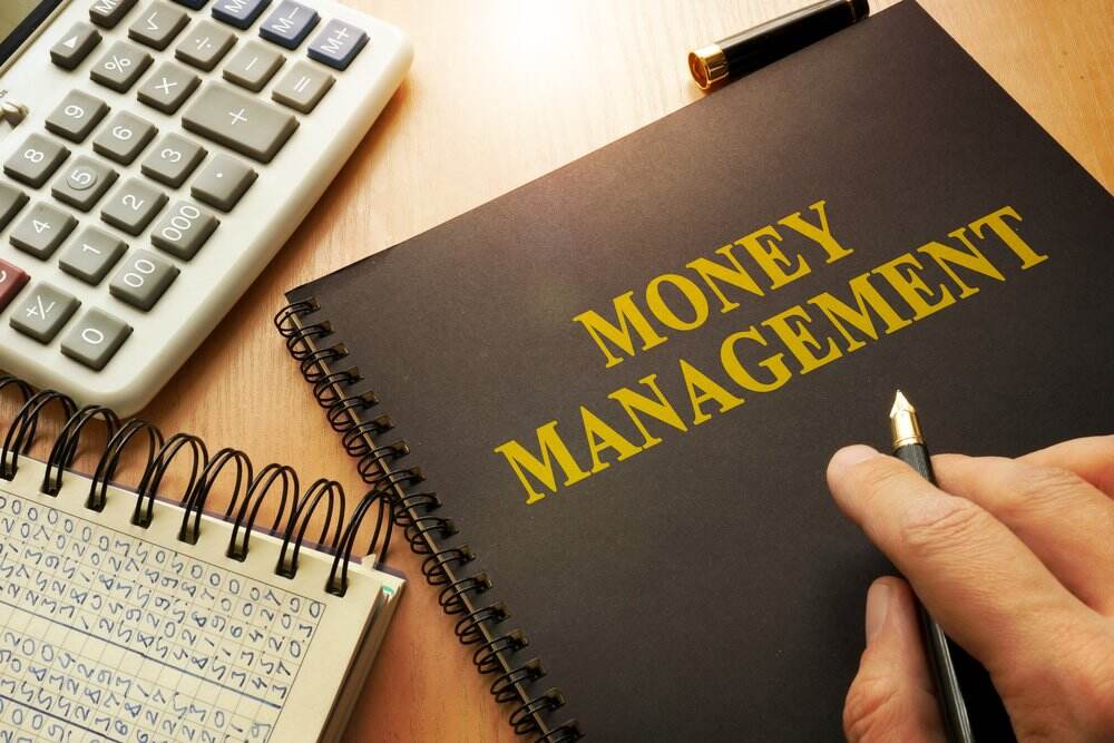 Resolusi 5 Money Management - Education Republic