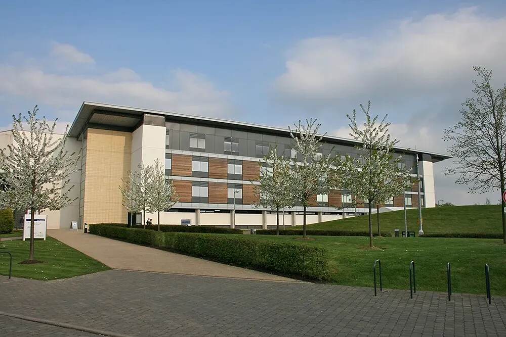 Hertfordshire International College - Education Republic