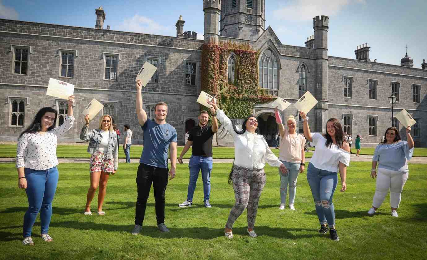 5 Alasan Kuliah Di University Of Galway - Education Republic