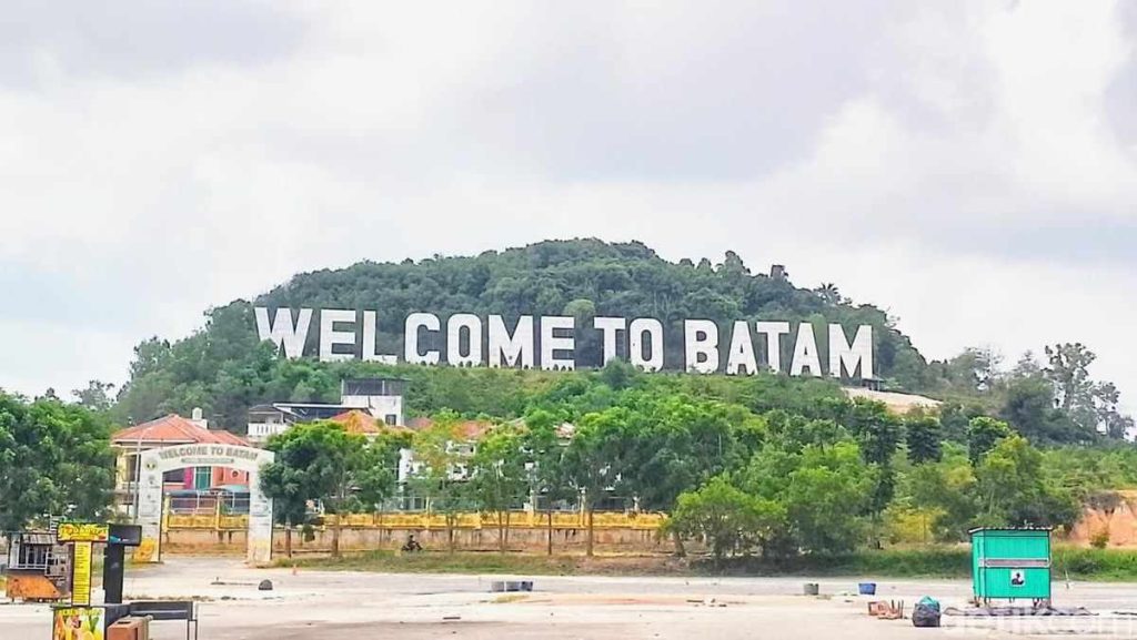 Comp Batam - Education Republic